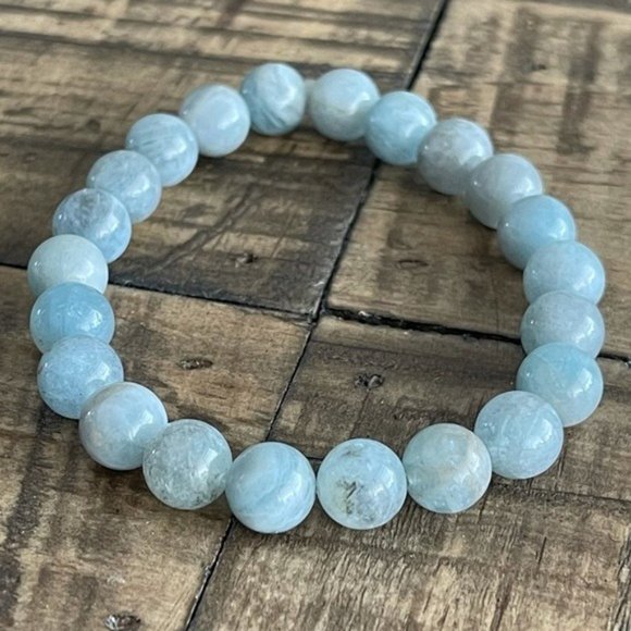 8mm Blue Aquamarine Stretch Bead Bracelet - Picture 2 of 5